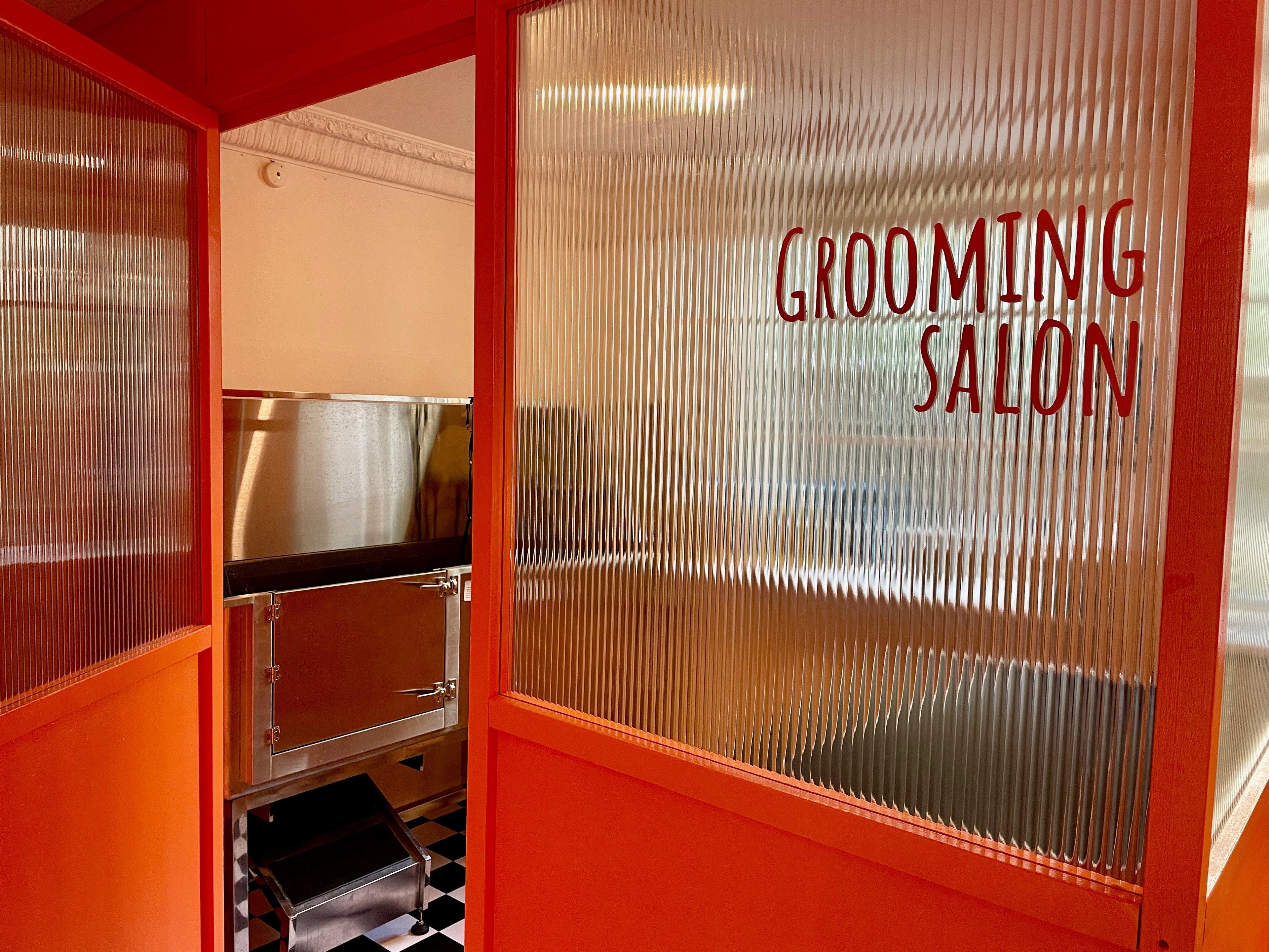 Grooming Salon