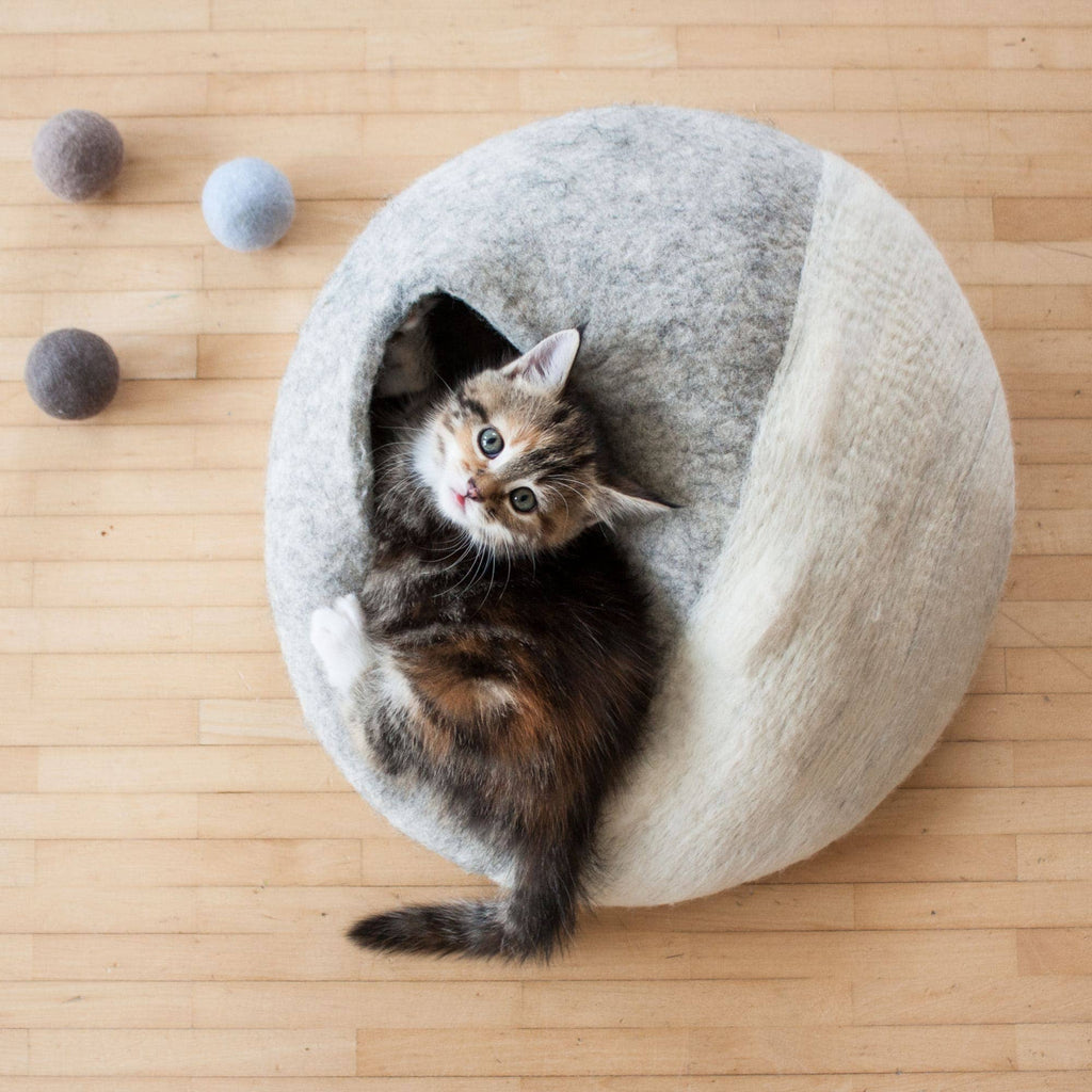 SOUND BALLS Felt balls with bell