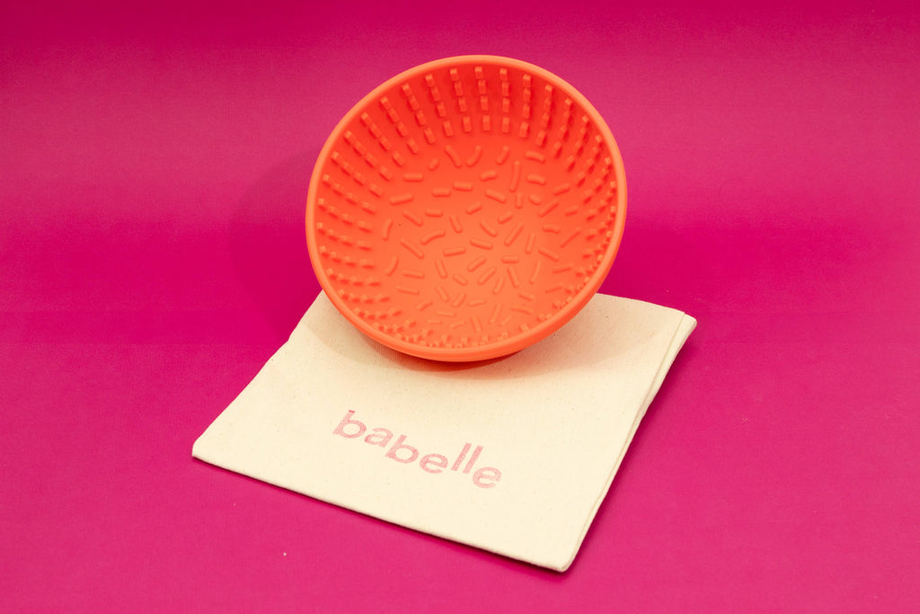 Mini Wiggler Lick Bowl - Coral