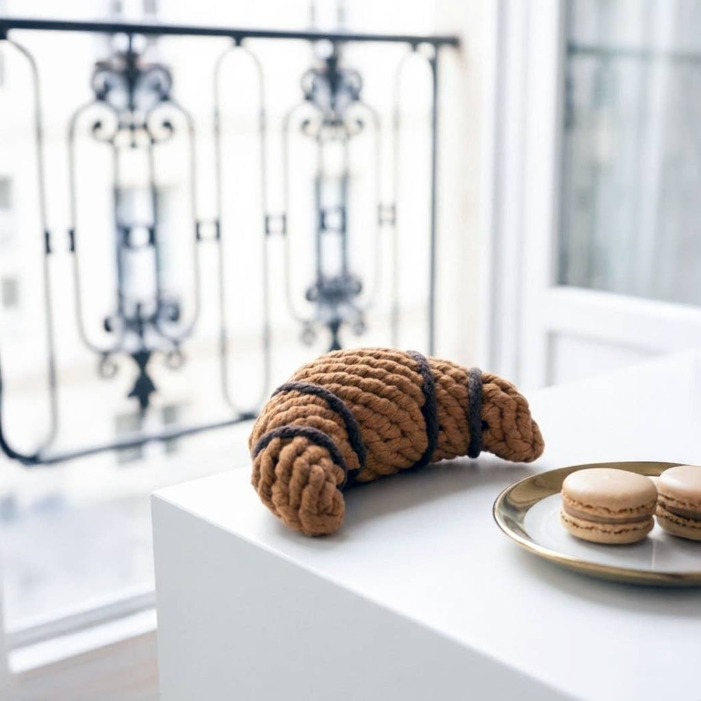 Croissant rope toy