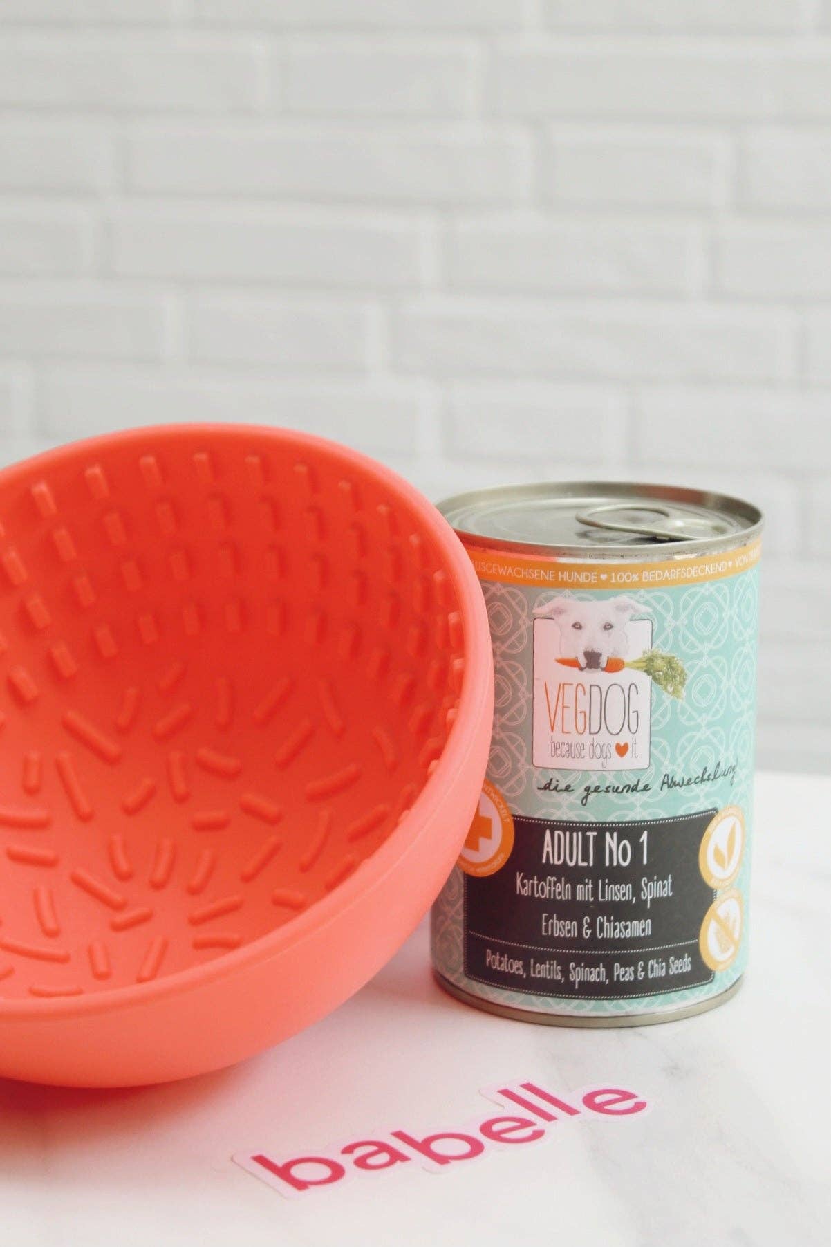 Wiggler Lick Bowl - Coral