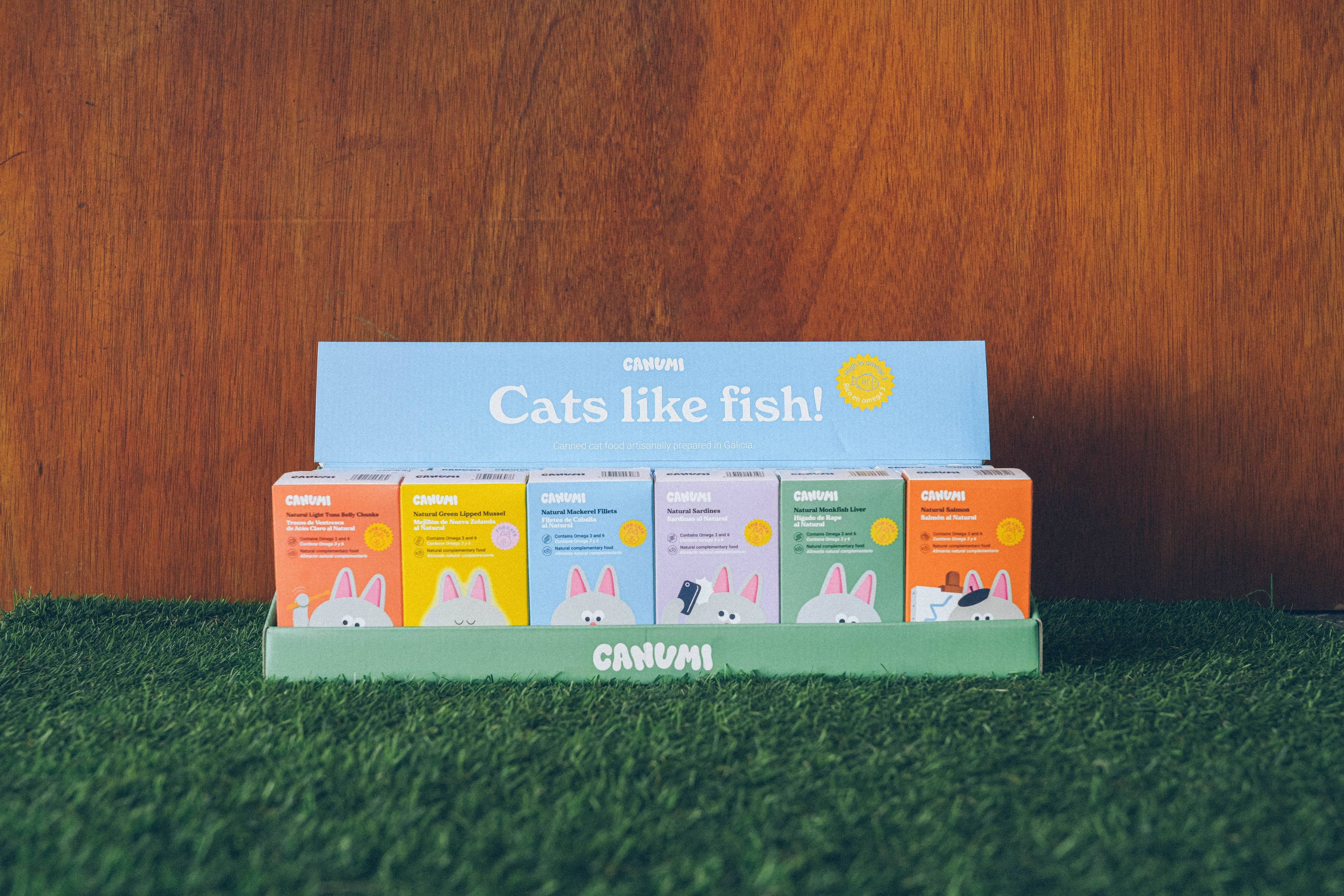 Cats like fish!