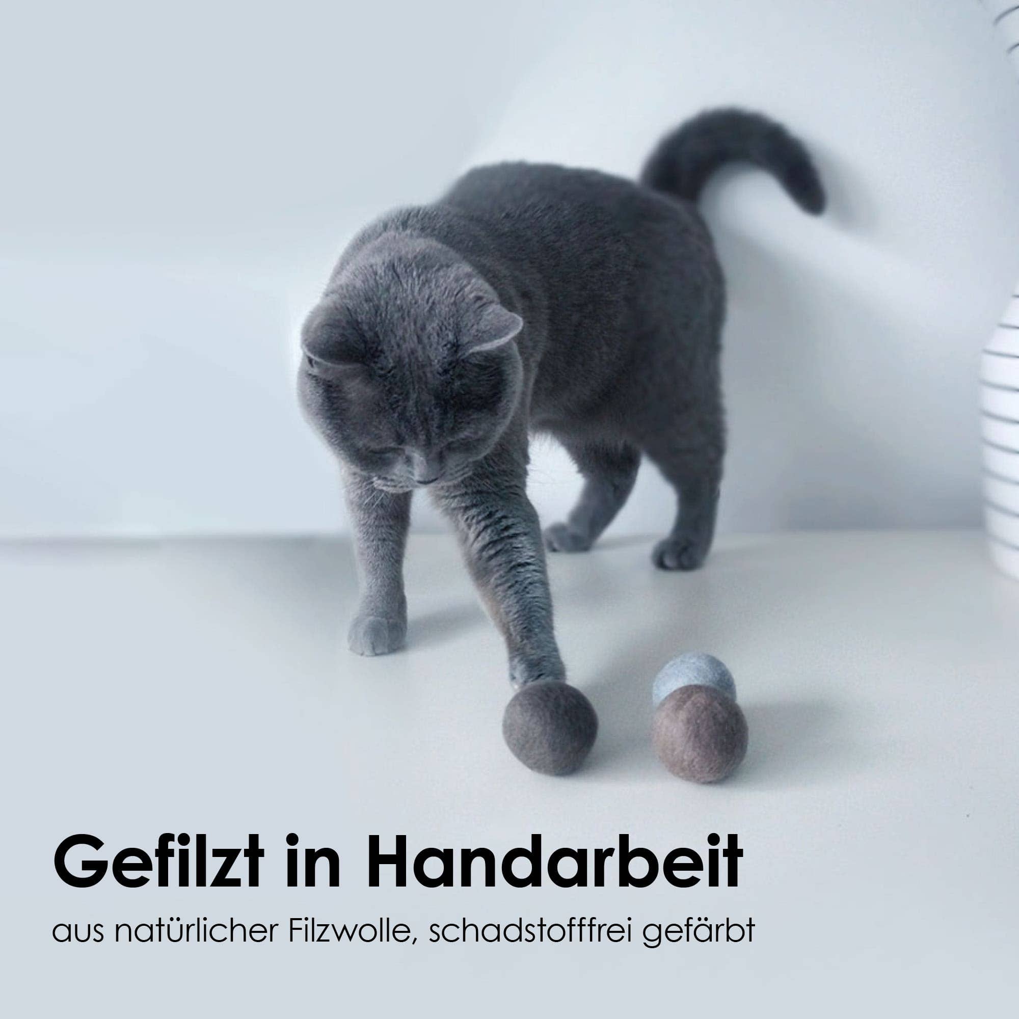 SOUND BALLS Felt balls with bell